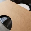 Rangement vinyle en carton