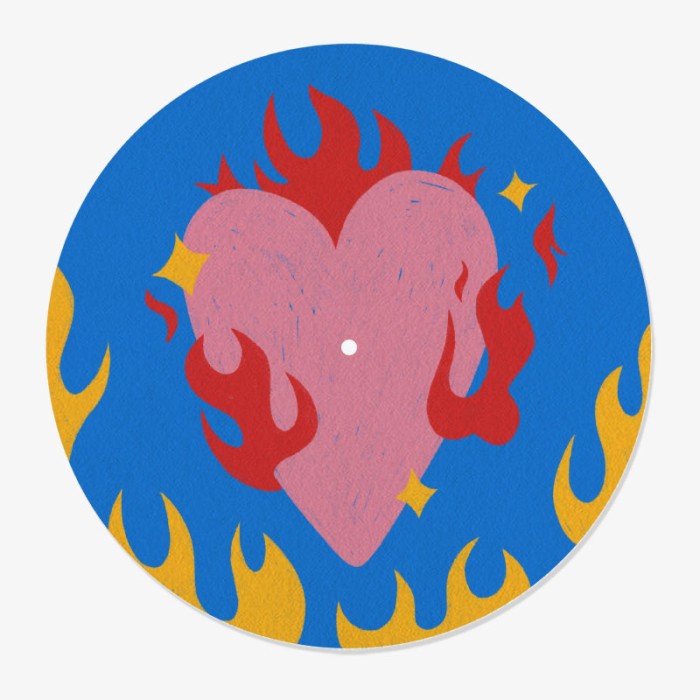 Heart Vinyl Slipmat | Design Slipmat for Turntable | Feylt